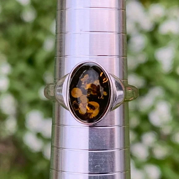 Amber and Silver Ring ~ Size 7-1/2 - Picture 5 of 6